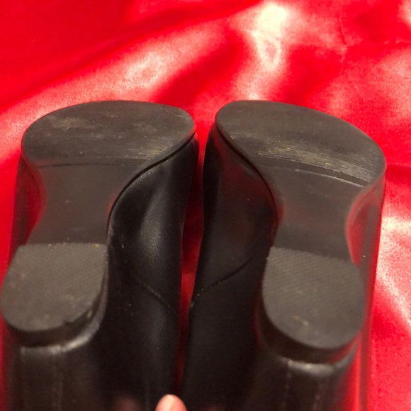 Black shoes - Picture 5 of 6